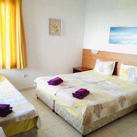 Hotel Kъща За Гости Липите Sinemoretz Esterno foto